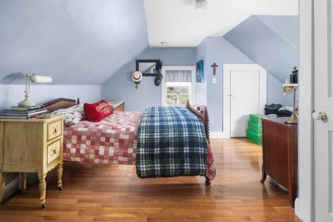 88 York Street York ME 03909