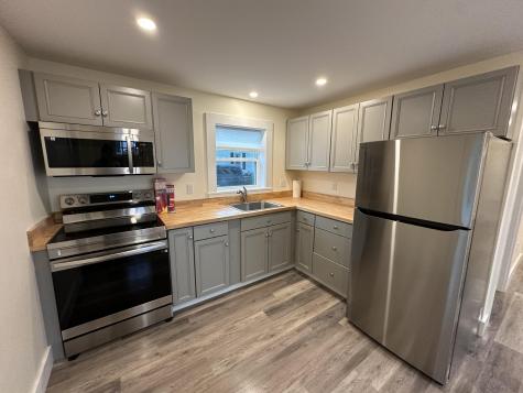 36 Grove Street Rockland ME 04841