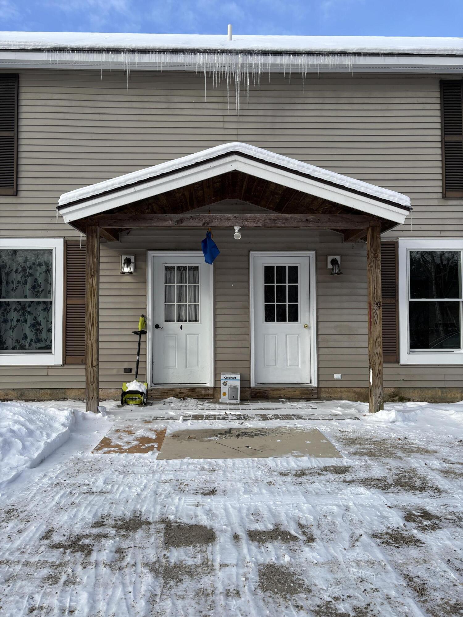 1686 North Road Gilead ME 04217