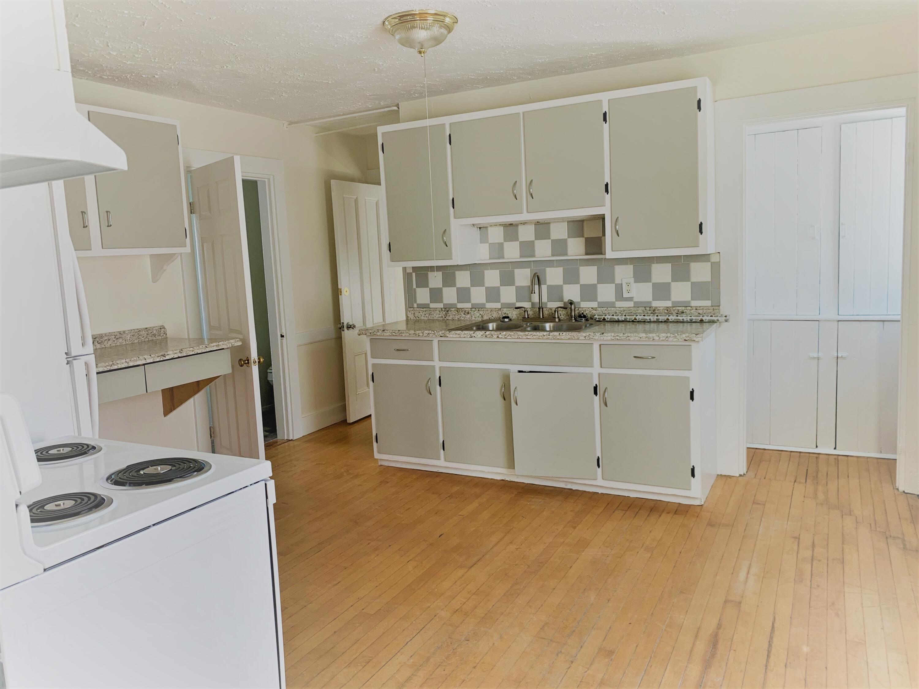 24 School Street Brunswick ME 04011