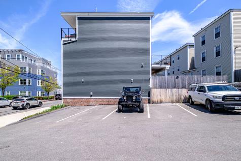 156 Oxford Street Portland ME 04101