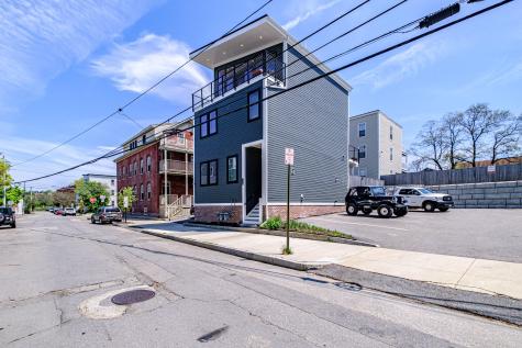 156 Oxford Street Portland ME 04101