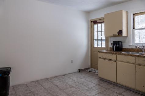 19 Rabbit Valley Road Oxford ME 04270