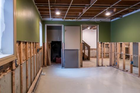 19 Rabbit Valley Road Oxford ME 04270