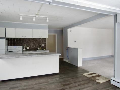 119 S Main Street Auburn ME 04210
