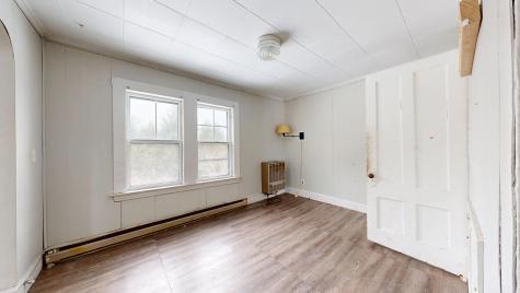 121-123 Oak Hill Road Auburn ME 04210