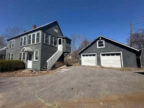121-123 Oak Hill Road Auburn ME 04210