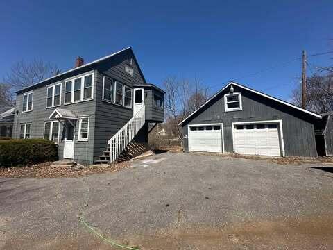 121-123 Oak Hill Road Auburn ME 04210