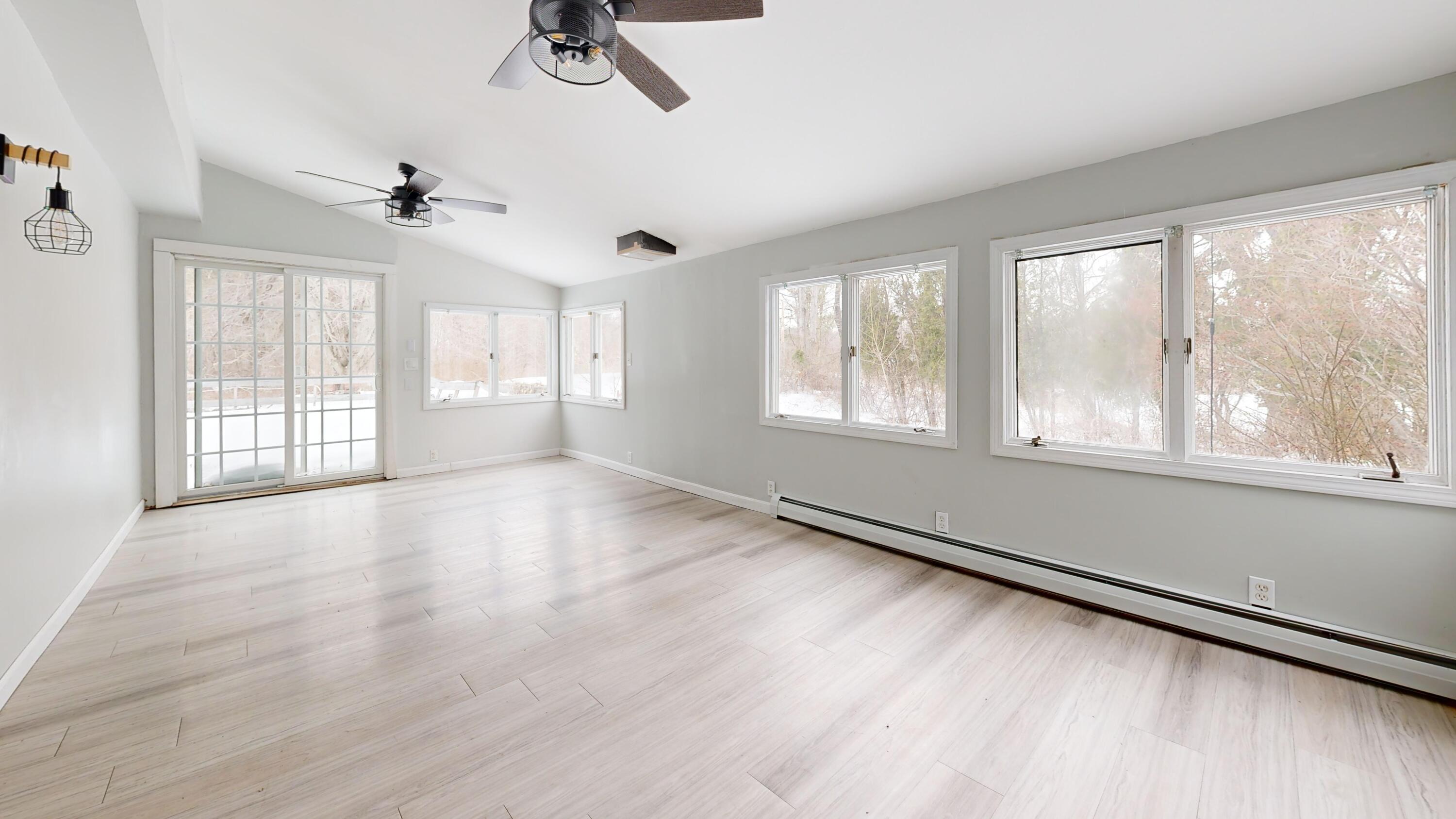 121-123 Oak Hill Road Auburn ME 04210