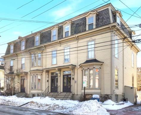 258 Vaughan Street Portland ME 04102