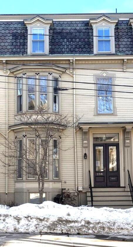 258 Vaughan Street Portland ME 04102