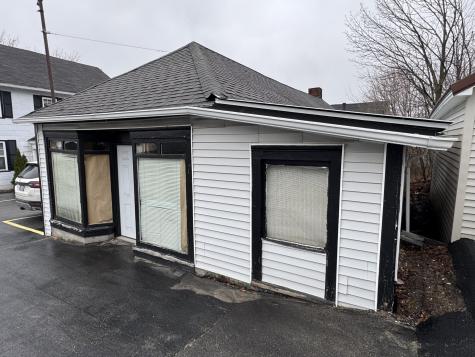 326 South Avenue Lewiston ME 04240