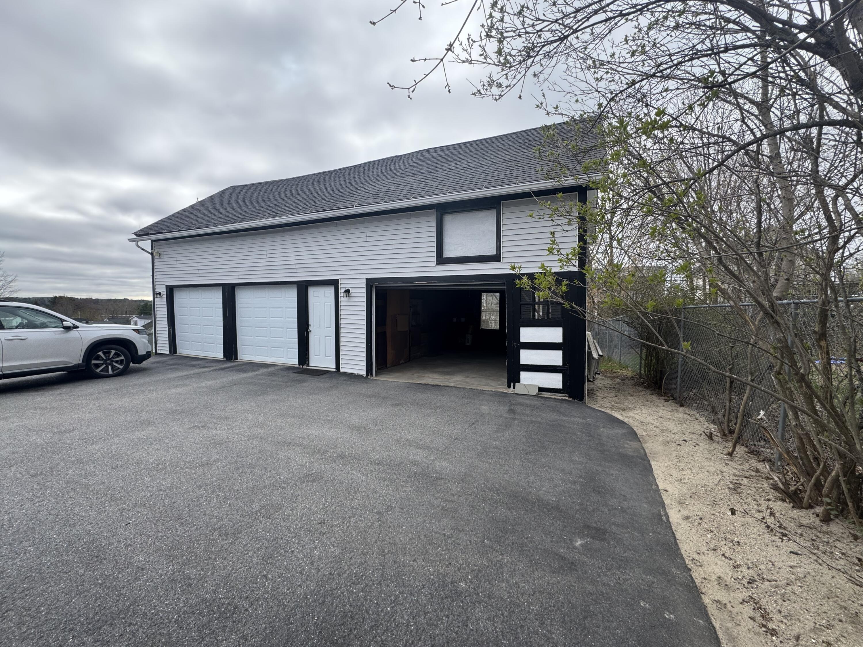 326 South Avenue Lewiston ME 04240