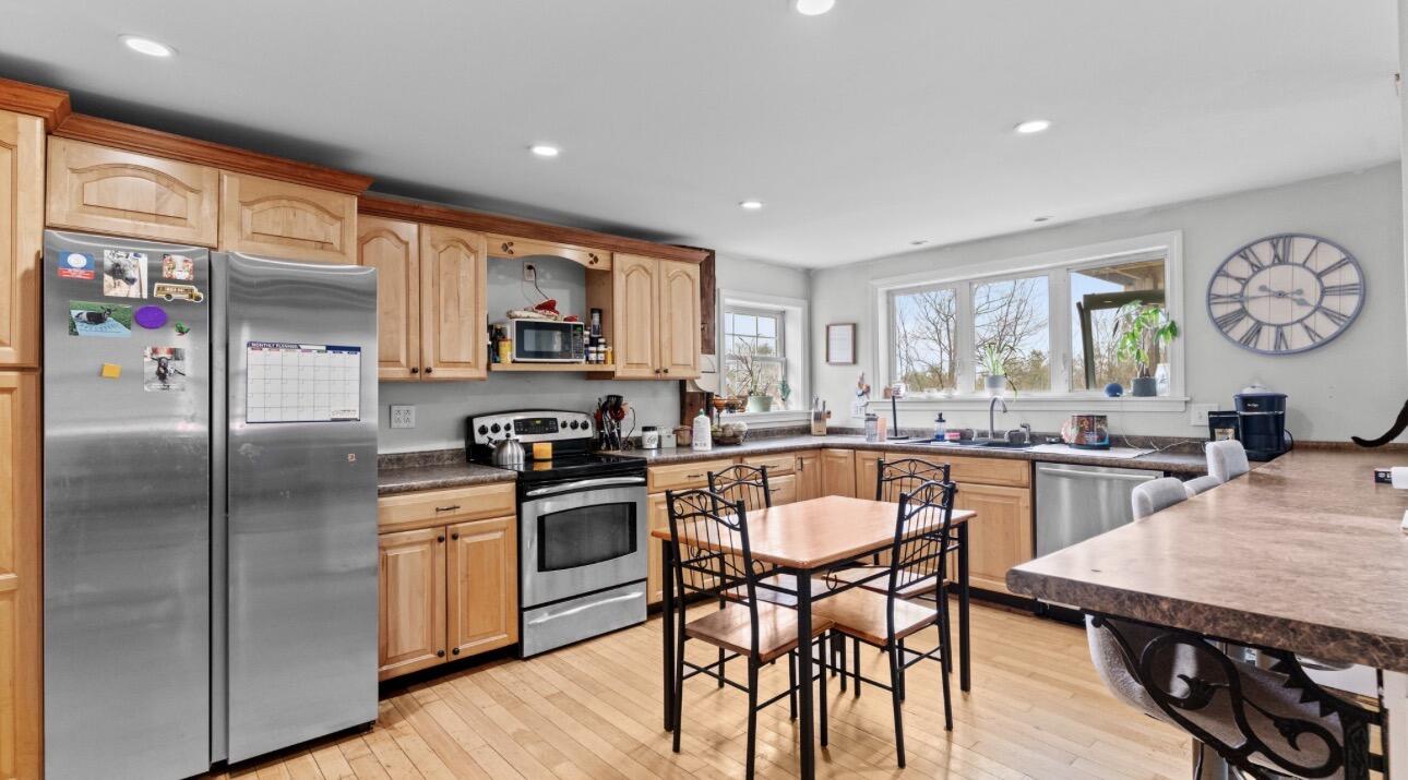 305 Gray Road Windham ME 04062