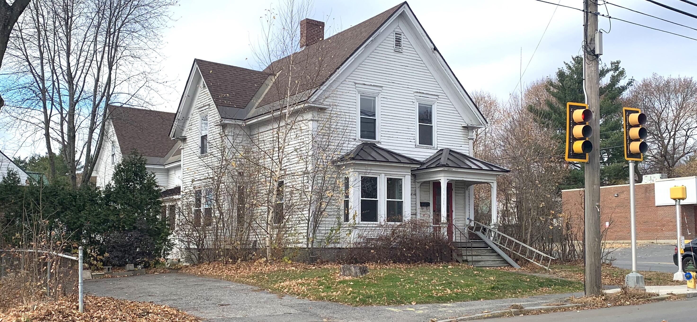 124 College Avenue Waterville ME 04901