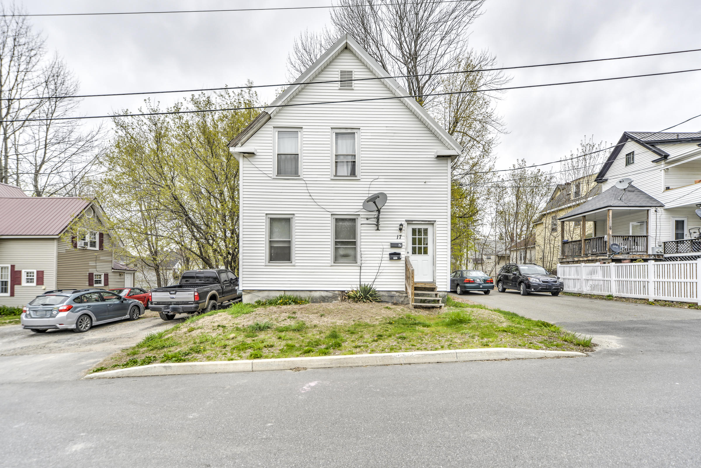 17 Greenlief Street Augusta ME 04330
