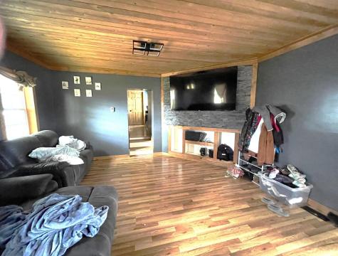 19 Mason Corner Road Saint Albans ME 04971