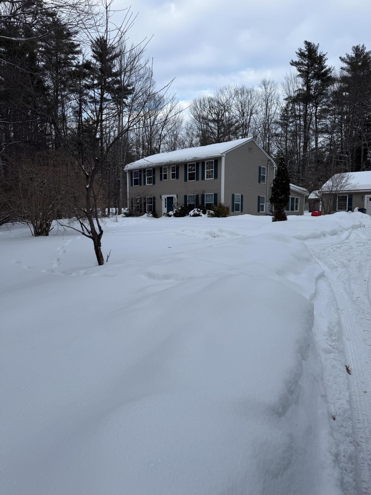 Topsham ME, 15 Emily Street