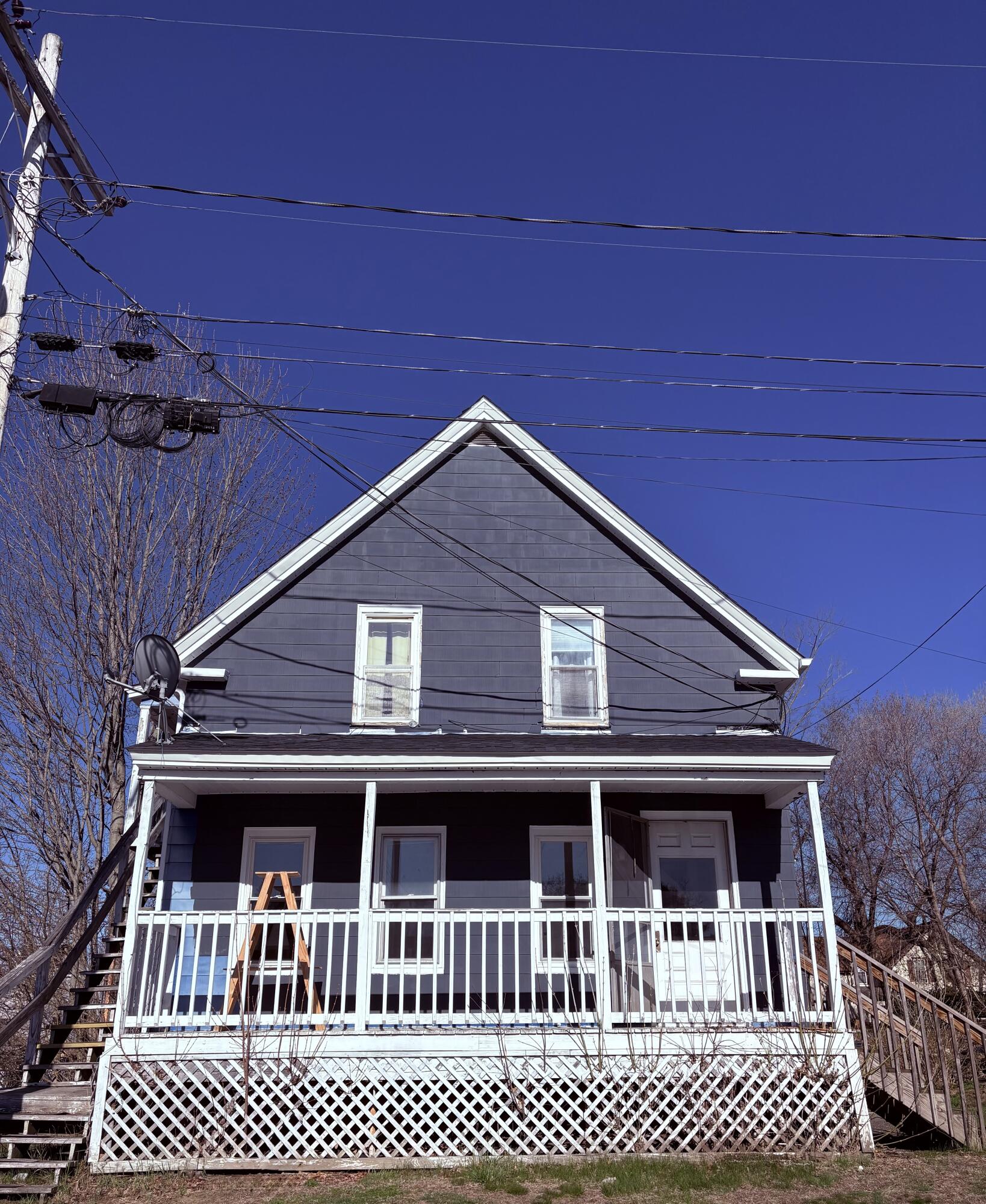 5 Ralph Ave Avenue Lewiston ME 04240