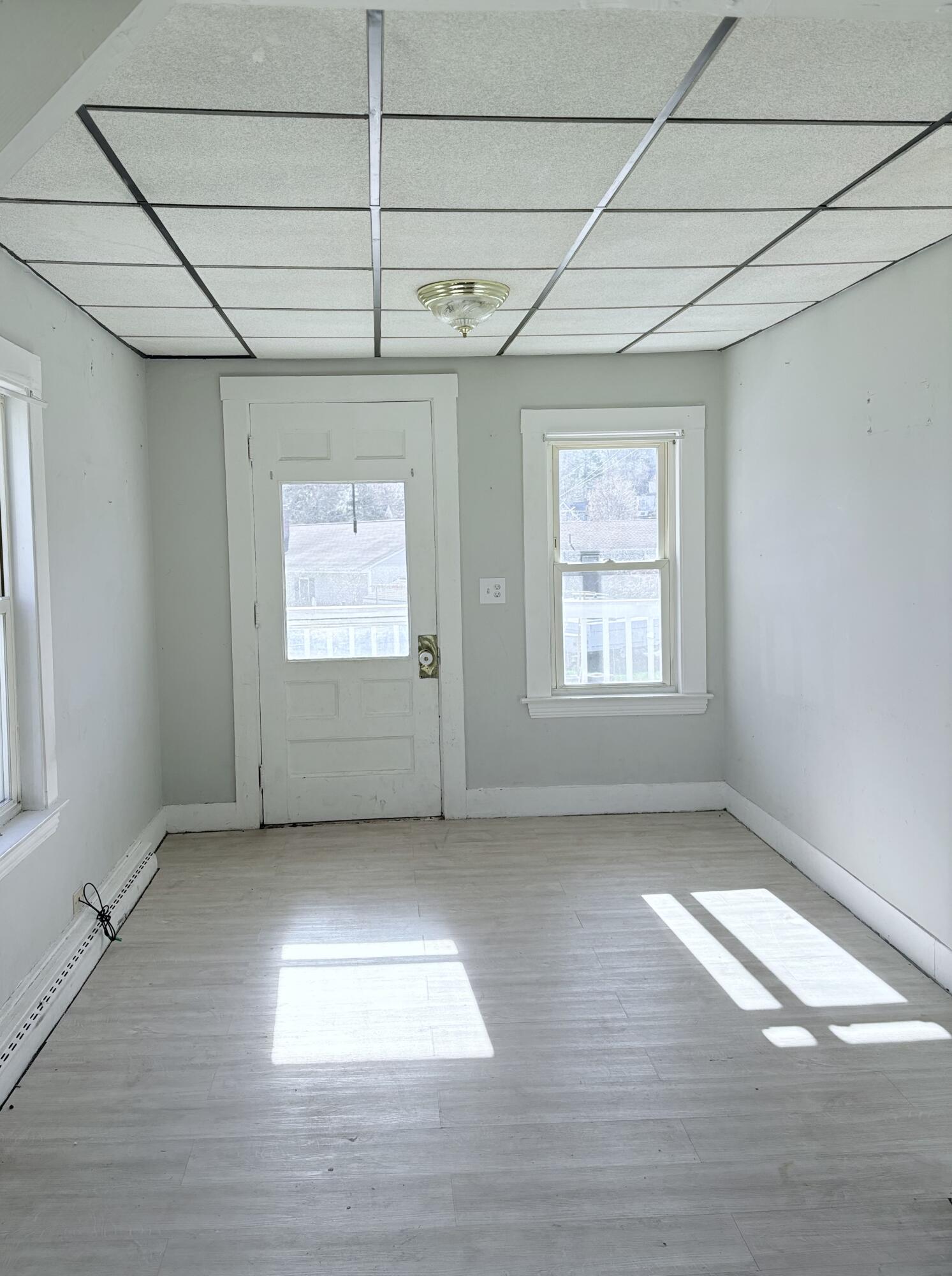 5 Ralph Ave Avenue Lewiston ME 04240
