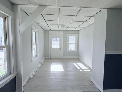 5 Ralph Ave Avenue Lewiston ME 04240