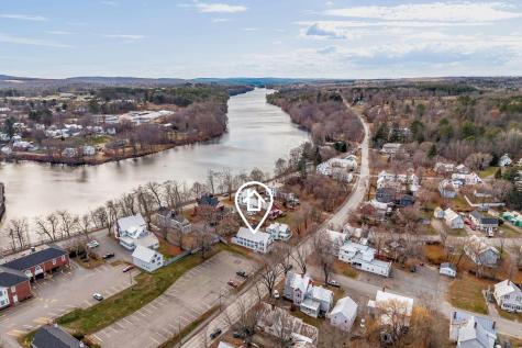 24 Pleasant Street Skowhegan ME 04976