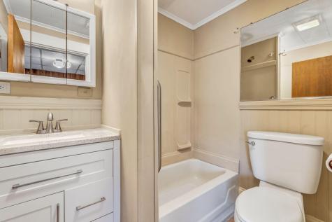 24 Pleasant Street Skowhegan ME 04976