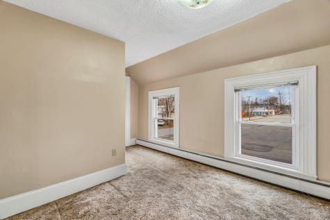 24 Pleasant Street Skowhegan ME 04976