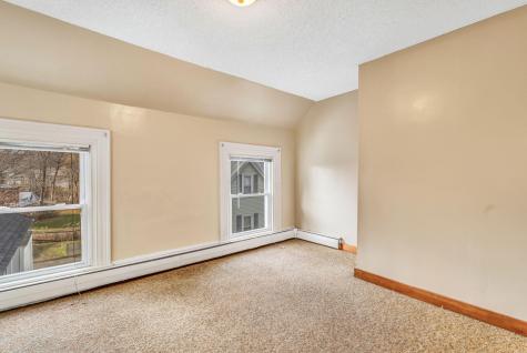 24 Pleasant Street Skowhegan ME 04976