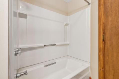 24 Pleasant Street Skowhegan ME 04976