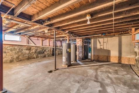 24 Pleasant Street Skowhegan ME 04976