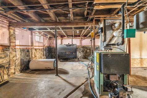 24 Pleasant Street Skowhegan ME 04976