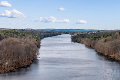 24 Pleasant Street Skowhegan ME 04976