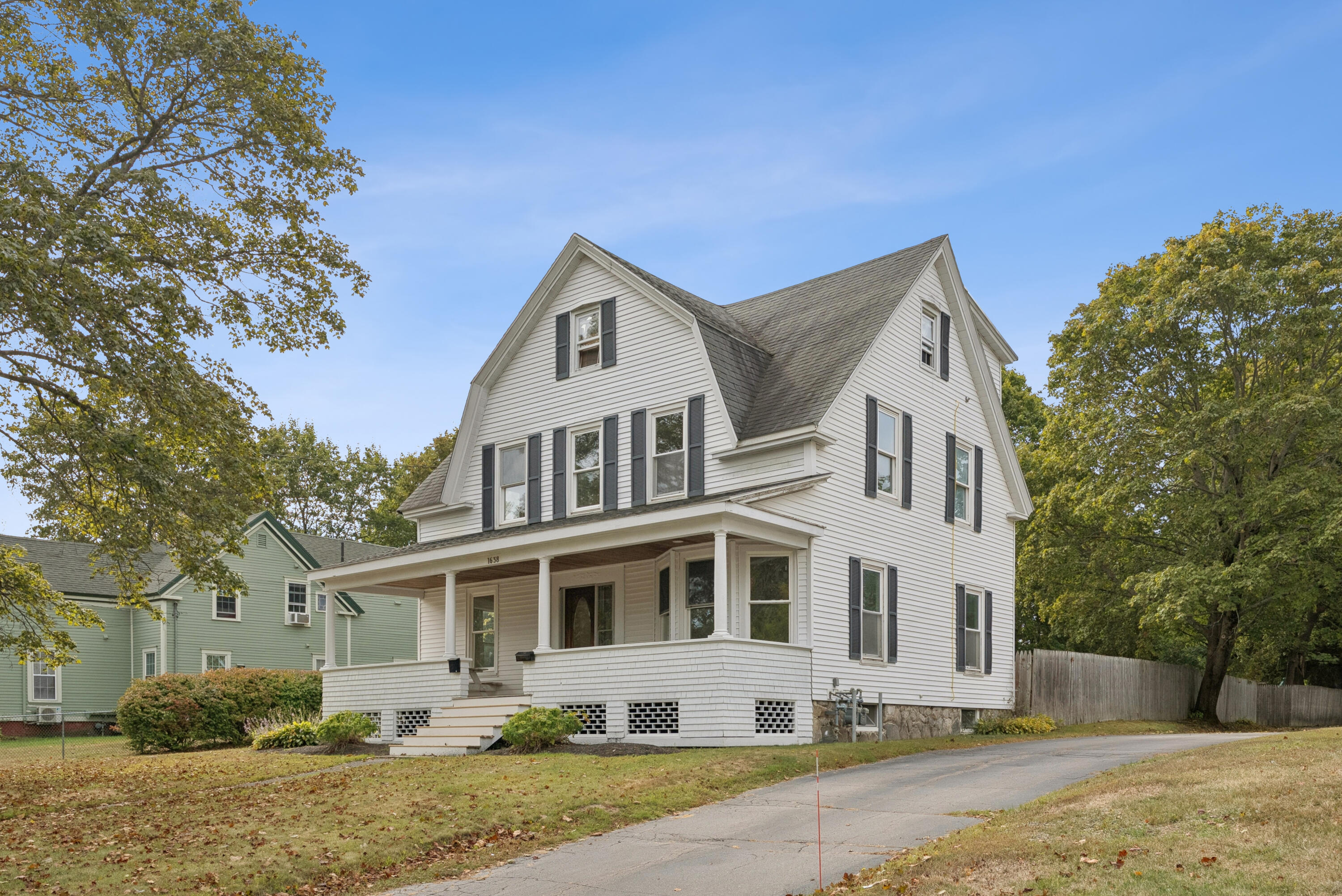 1638 Forest Avenue Portland ME 04103