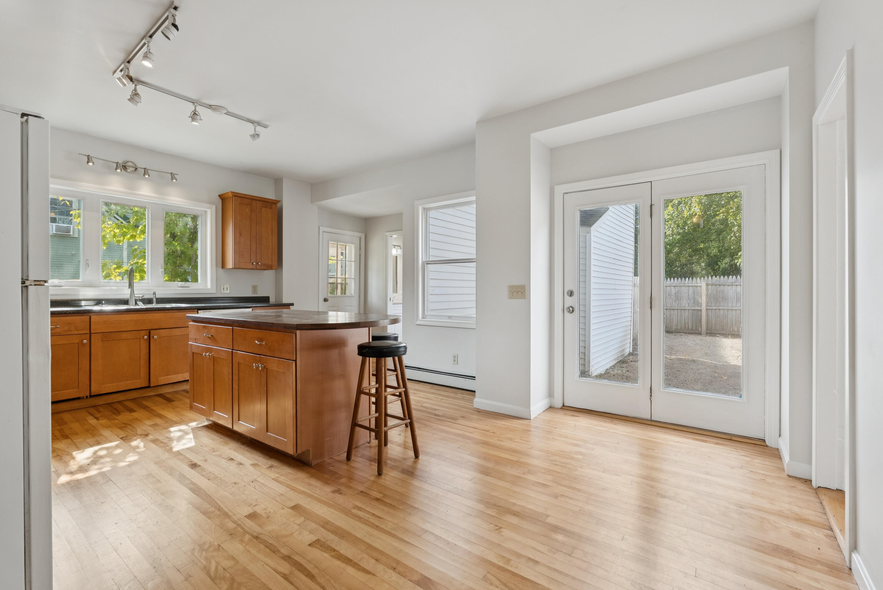 1638 Forest Avenue Portland ME 04103