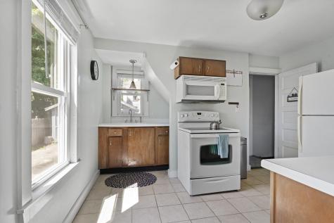 176-178 Massachusetts Avenue Portland ME 04102