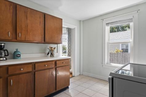 176-178 Massachusetts Avenue Portland ME 04102