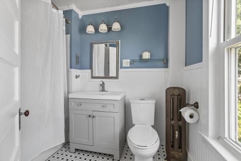 176-178 Massachusetts Avenue Portland ME 04102