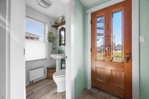 8 Cottage Street Milbridge ME 04658