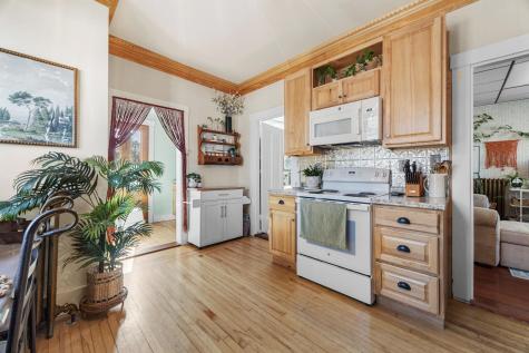 8 Cottage Street Milbridge ME 04658