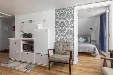 158 St John Street Portland ME 04102