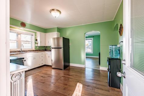 115 Seventh Street Auburn ME 04210