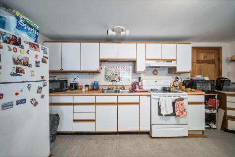 13 Alder Lane South Thomaston ME 04858