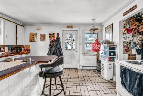 144 Third Street Auburn ME 04210