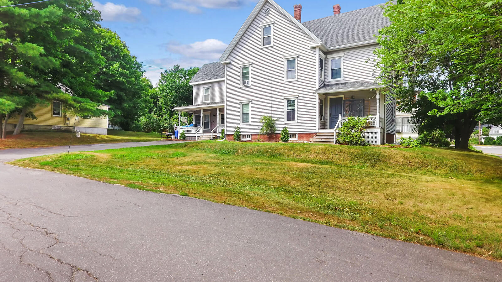 13 Plummer Street Gardiner ME 04345