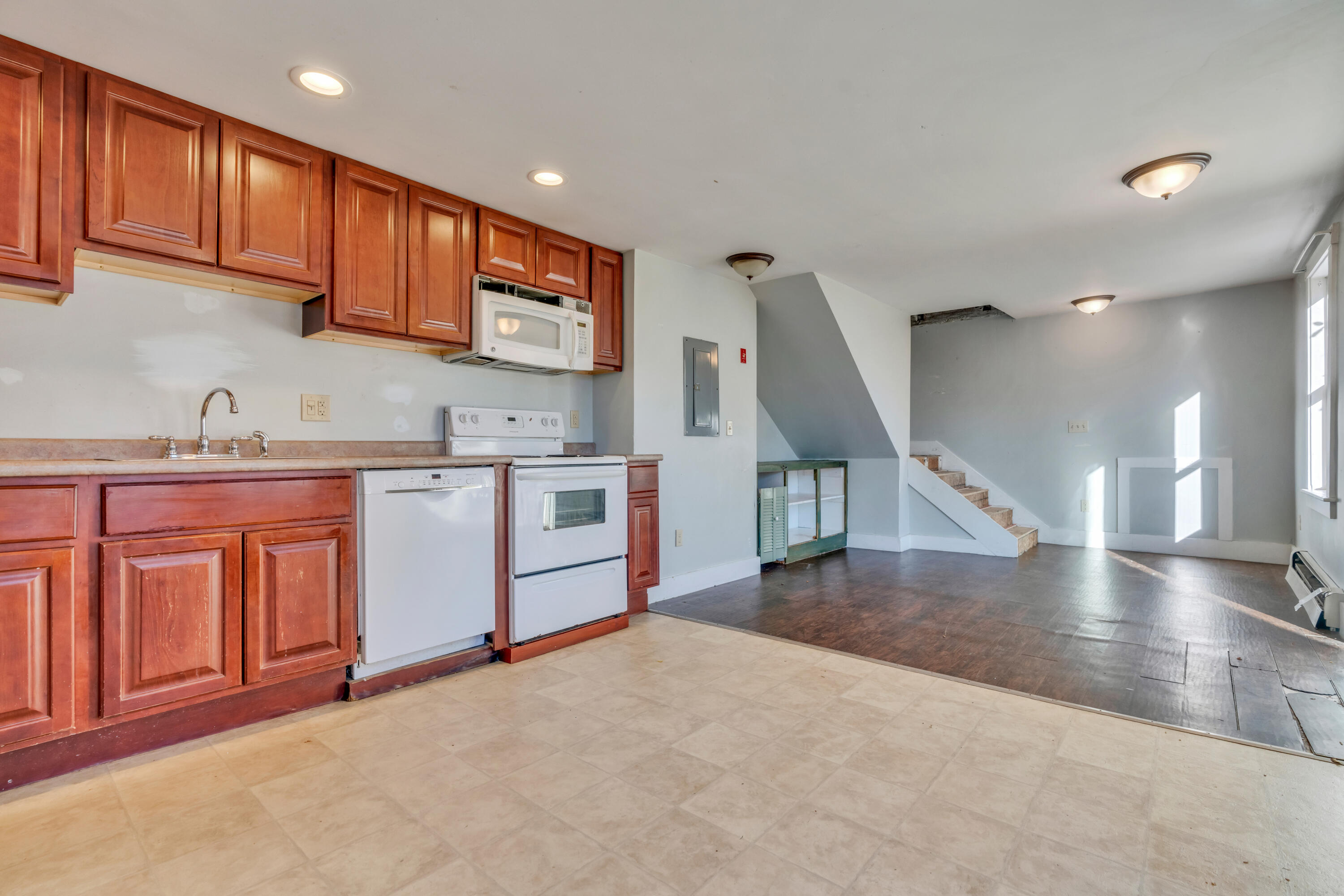 141-143 North Street Bath ME 04530