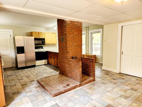 19 Loring Avenue Auburn ME 04210