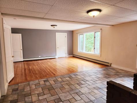 19 Loring Avenue Auburn ME 04210