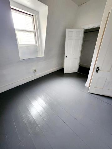19 Loring Avenue Auburn ME 04210