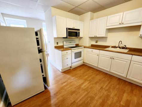 19 Loring Avenue Auburn ME 04210